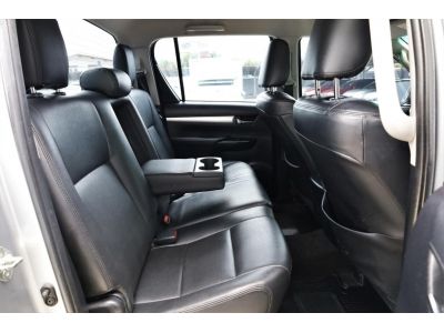 2018 Toyota Revo Double Cab 2.4E Prerunner auto ไมล์แท้ 19,xxx กม. รูปที่ 12